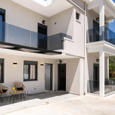 Vardas Luxury Daire Lefkáda