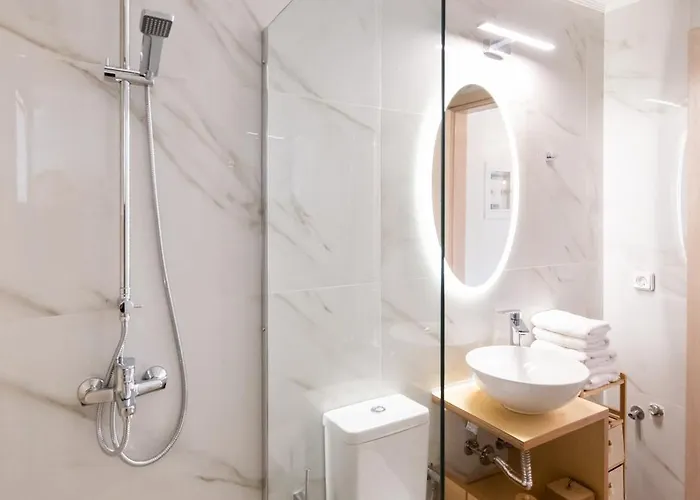 Vardas Luxury Daire *